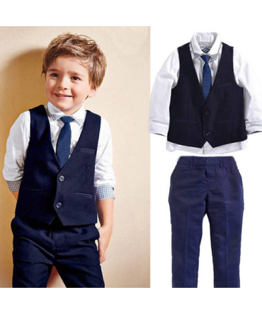 Костюм тройка с жиле...