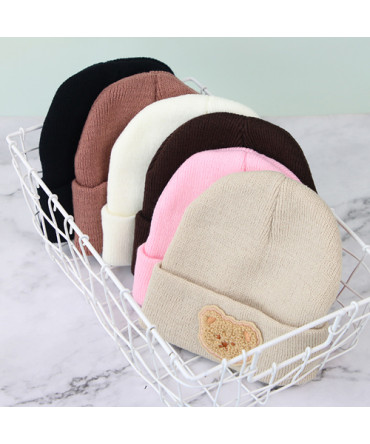 Шапка с мишкой...